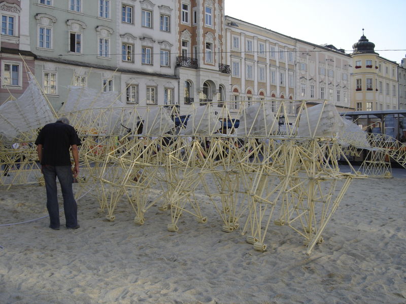 Bmw kinetic sculpture beach #3